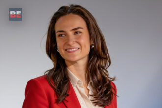 ella anouk hahlweg